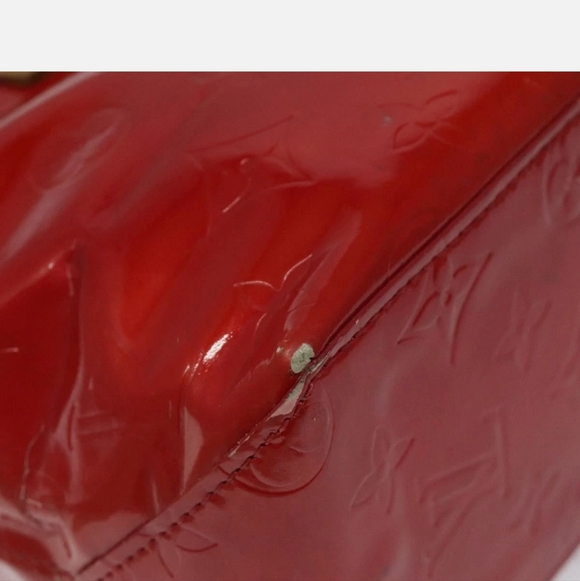 Louis Vuitton Monogram Vernis Reade PM - Picture 9 of 16